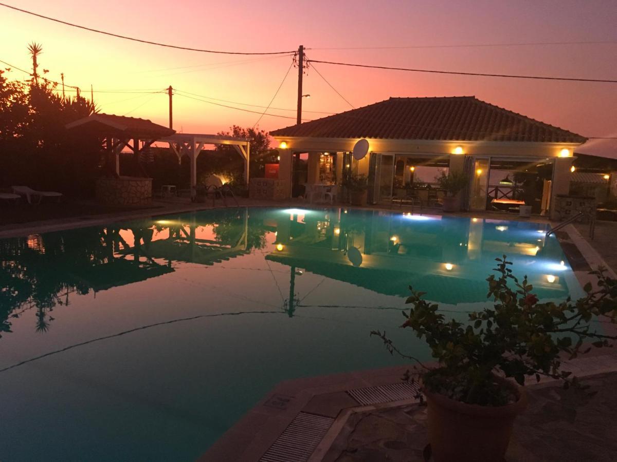 Nafsika Hotel Agios Stefanos Avliotes  Ngoại thất bức ảnh